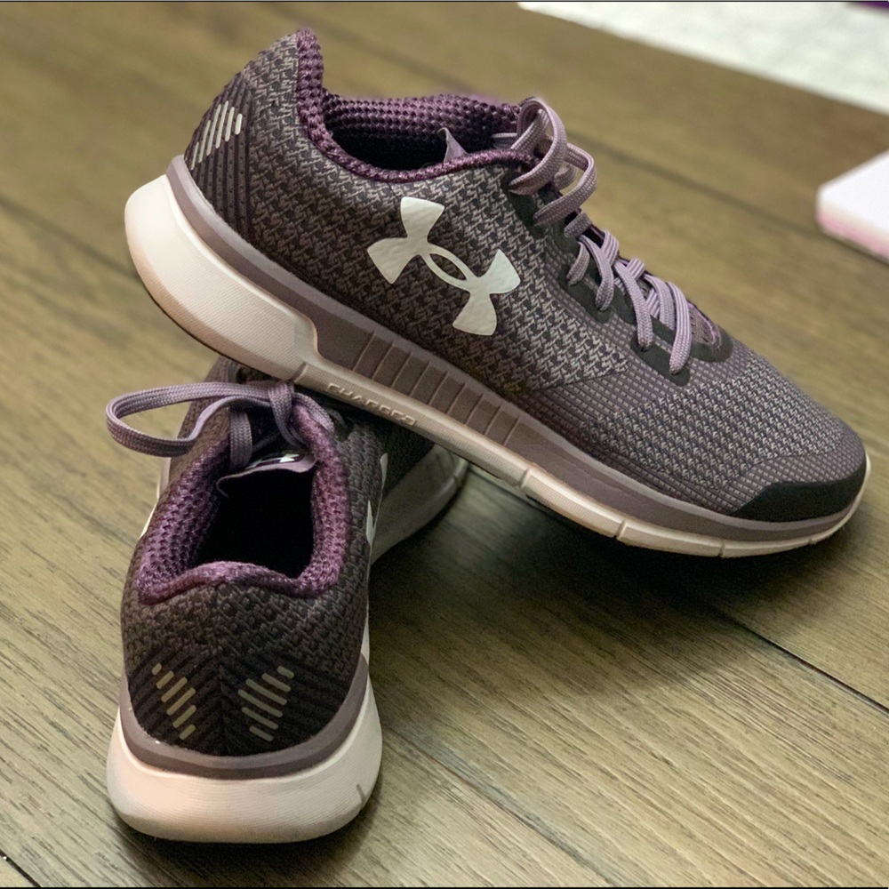 Under Armour women’s sneakers, size 7